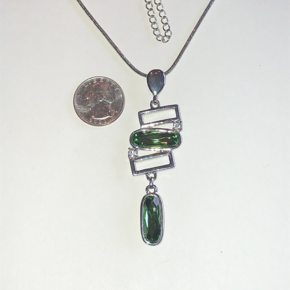 Silver Tone Green Crystal Boho Pendant Necklace - Picture 5 of 6